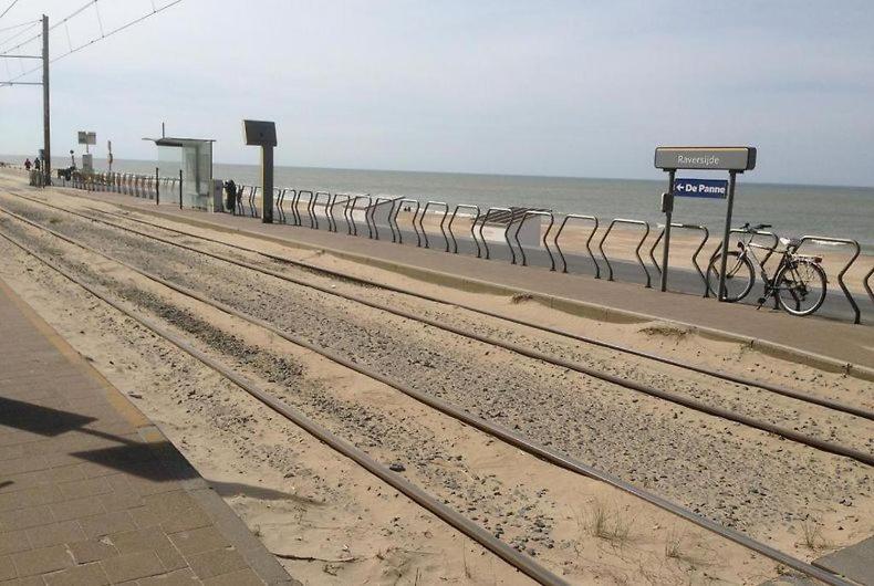 Caravan Aan Zee Arnani Миделкерке Екстериор снимка